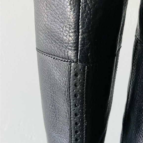 Gorgeous! MICHAEL KORS BOOTS pre owned, great condition, leather - Picture 6 of 7